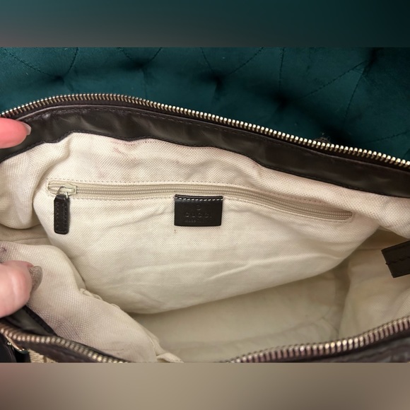 Authentic Gucci Sukey- Extra Photos - Picture 13 of 17